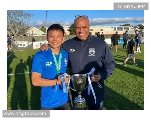 对话张芳：回顾乒乓球生涯的辉煌与挑战之路